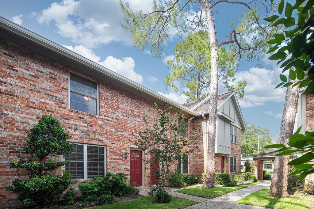 515 Tallowood Road 60, Houston, TX 77024
