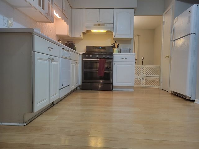 18555 Olde Farm Road, Lansing, IL 60438