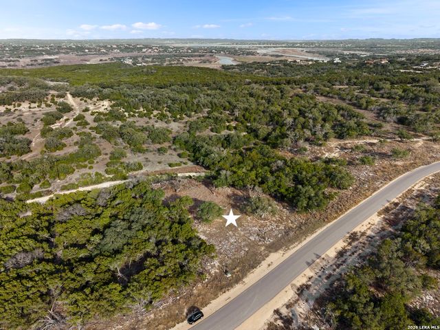 1870 Paradise Pkwy, Canyon Lake, TX 78133