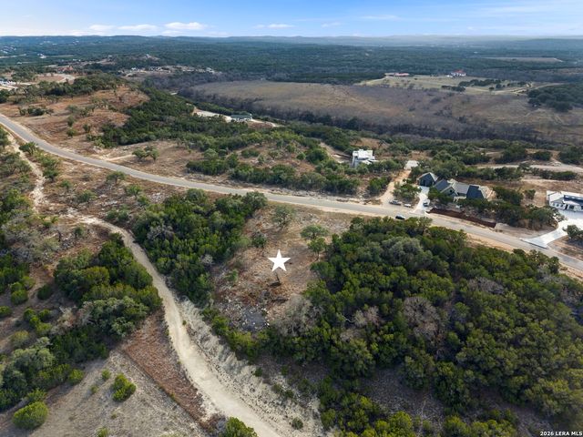 1870 Paradise Pkwy, Canyon Lake, TX 78133