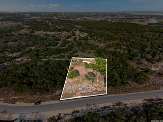 1870 Paradise Pkwy, Canyon Lake, TX 78133
