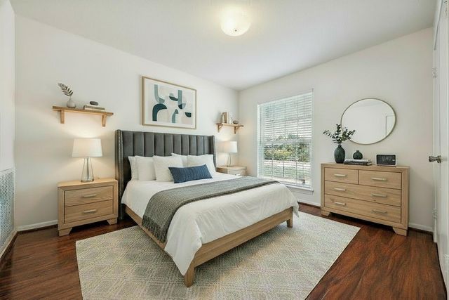 10147 Beekman Place Drive, Houston, TX 77043