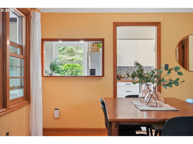 7436 N SEWARD Ave, Portland, OR 97217