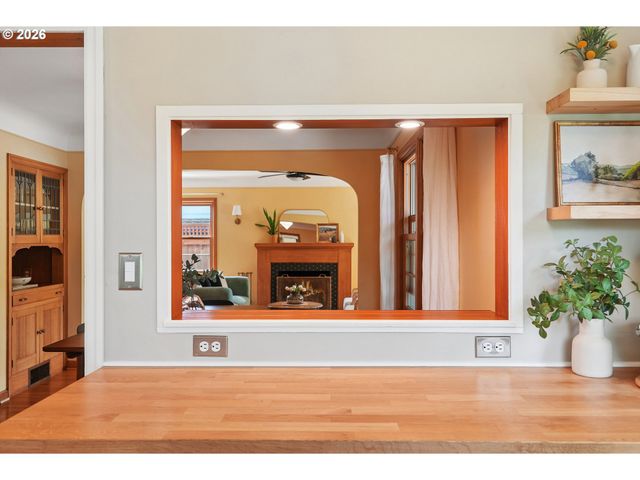 7436 N SEWARD Ave, Portland, OR 97217