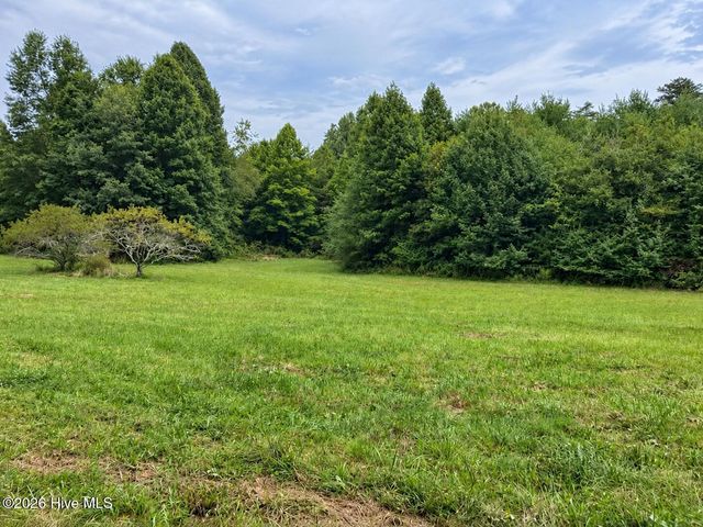 100 Eva Mae Lane, Murphy, NC 28906