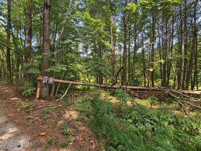 100 Eva Mae Lane, Murphy, NC 28906