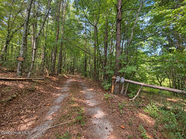100 Eva Mae Lane, Murphy, NC 28906