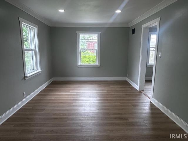 1419 Sweetser Avenue, Evansville, IN 47714