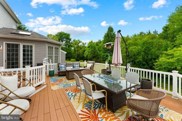 128 JANE CHAPMAN DR W, Newtown, PA 18940
