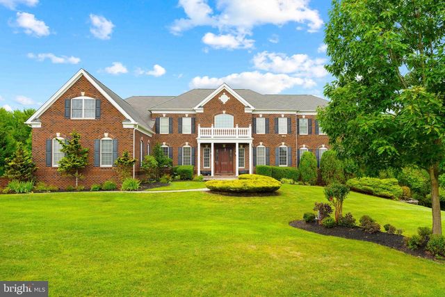 128 JANE CHAPMAN DR W, Newtown, PA 18940