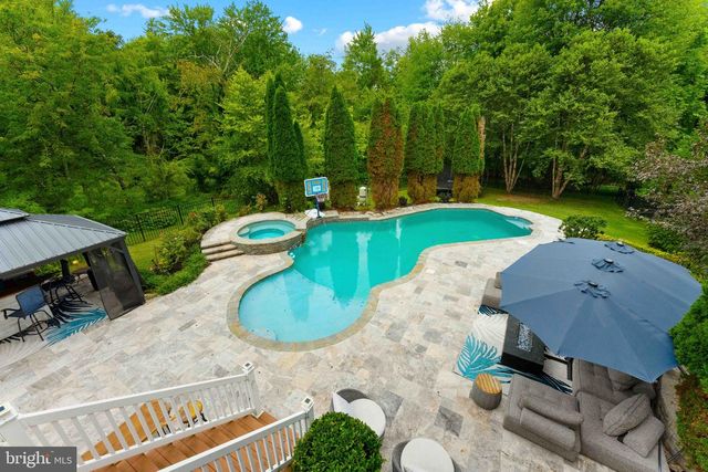 128 JANE CHAPMAN DR W, Newtown, PA 18940