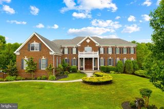 128 JANE CHAPMAN DR W, Newtown, PA 18940
