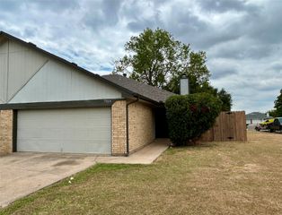 7514 Connie Lane, North Richland Hills, TX 76182