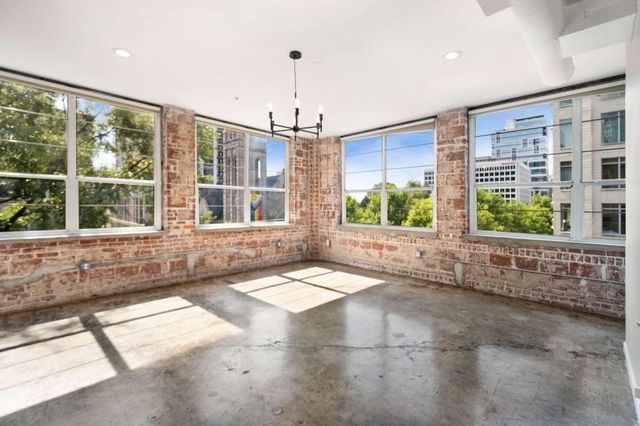 800 Peachtree NE Street 8515, Atlanta, GA 30308