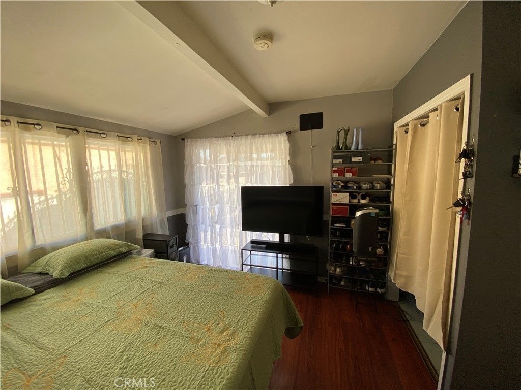 Image 20 of property listing at 228 E 103 Street, Los Angeles, CA 90003