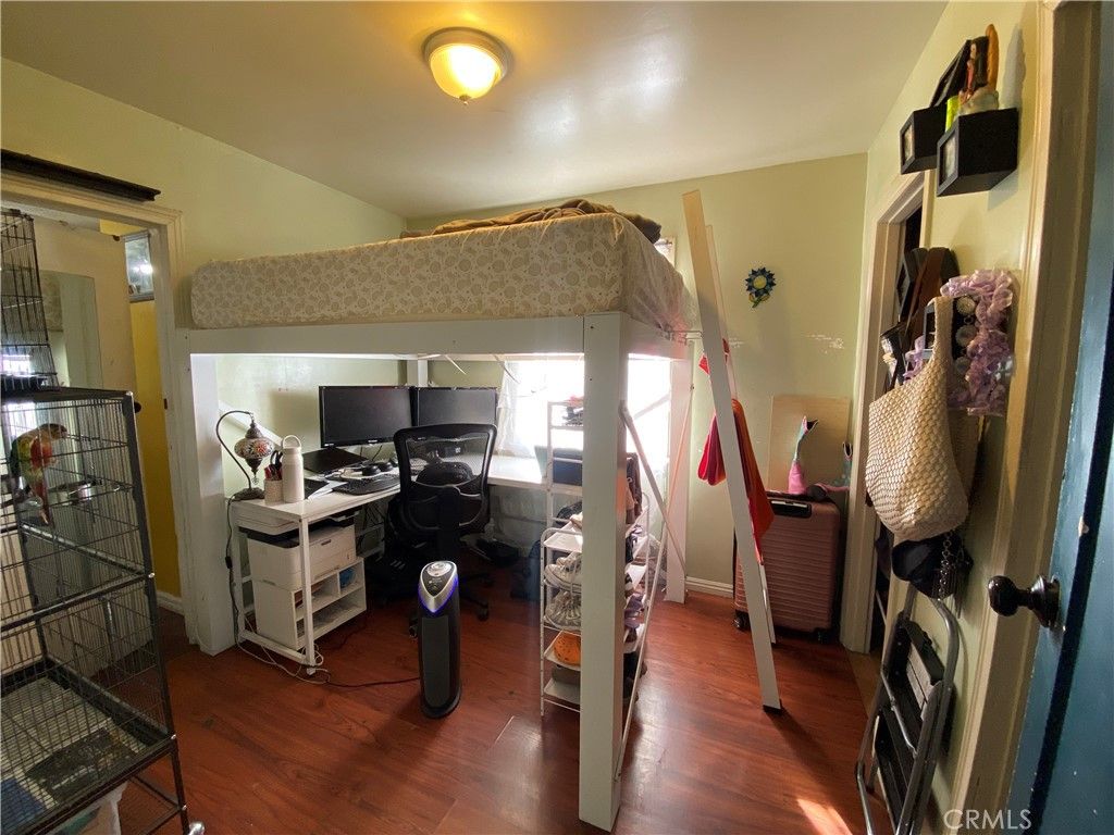 Image 25 of property listing at 228 E 103 Street, Los Angeles, CA 90003