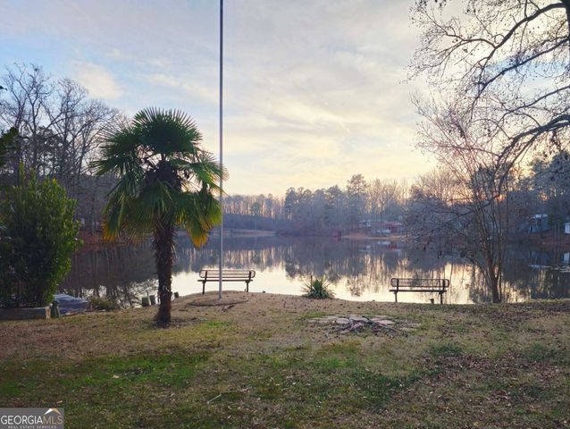 847 Greenwood Lake Drive, Franklin, GA 30217