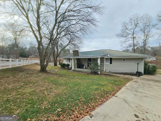 847 Greenwood Lake Drive, Franklin, GA 30217