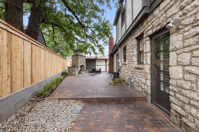 2929 S Woodward Boulevard, Tulsa, OK 74114