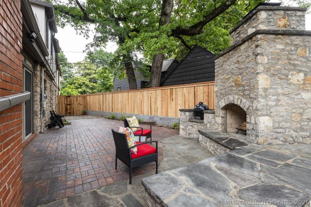 2929 S Woodward Boulevard, Tulsa, OK 74114