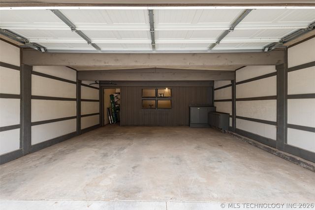 2929 S Woodward Boulevard, Tulsa, OK 74114