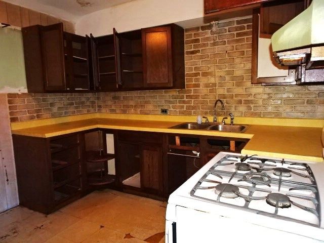 3 Park Road Court, Lombard, IL 60148