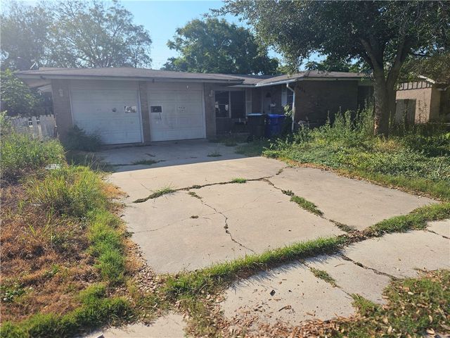 4826 French Dr, Corpus Christi, TX 78411
