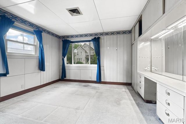 8934 Litzsinger Road, St Louis, MO 63144