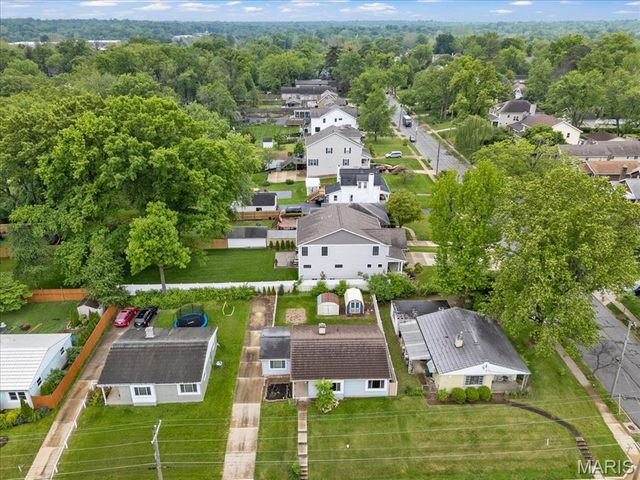8934 Litzsinger Road, St Louis, MO 63144