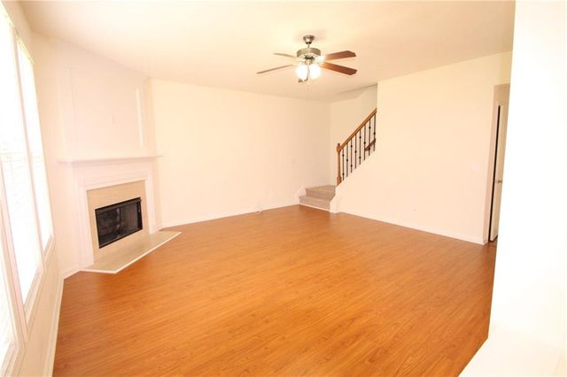 1961 Stoney Chase Drive, Lawrenceville, GA 30044