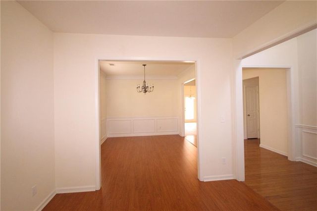 1961 Stoney Chase Drive, Lawrenceville, GA 30044