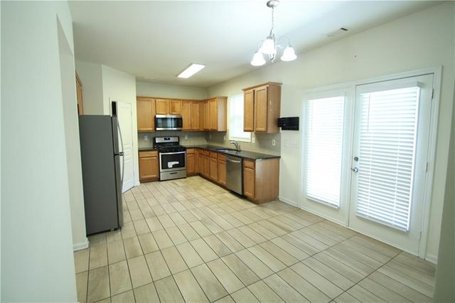 1961 Stoney Chase Drive, Lawrenceville, GA 30044