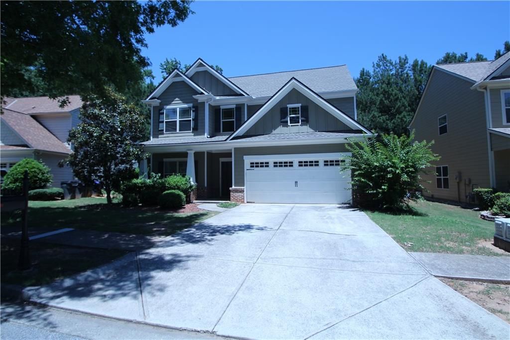 1961 Stoney Chase Drive, Lawrenceville, GA 30044