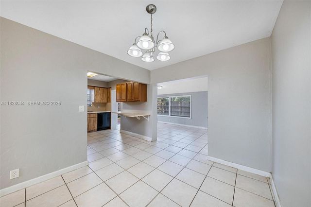 4130 NW 12th Avenue, Oakland Park, FL 33309