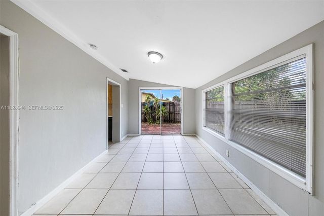 4130 NW 12th Avenue, Oakland Park, FL 33309