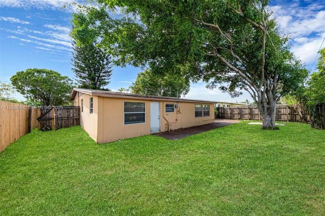 4130 NW 12th Avenue, Oakland Park, FL 33309