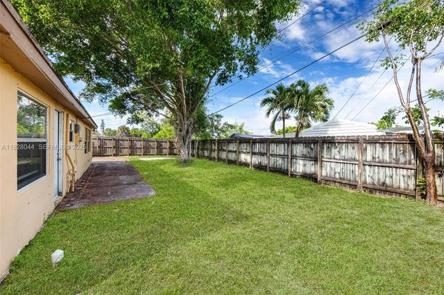 4130 NW 12th Avenue, Oakland Park, FL 33309