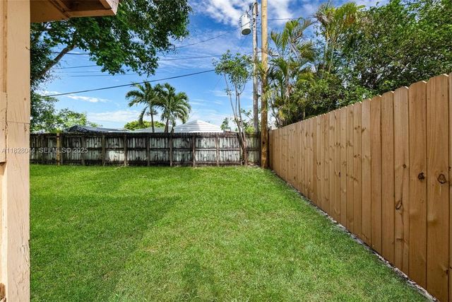 4130 NW 12th Avenue, Oakland Park, FL 33309