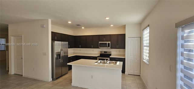 28708 SW 134th Ct ., Homestead, FL 33033