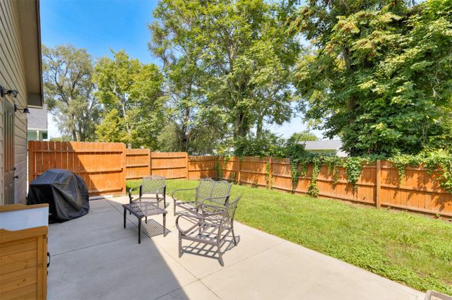 919 SE 9th Street, Des Moines, IA 50309