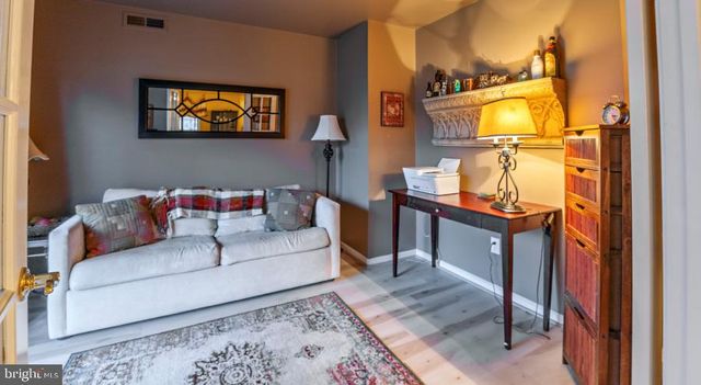 41019 COOPERS PL, Holland, PA 18966