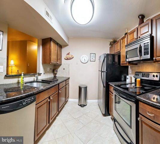 41019 COOPERS PL, Holland, PA 18966