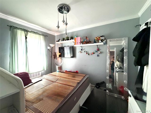 73-96 Springfield Blvd 2nd floor, Oakland Gardens, NY 11364