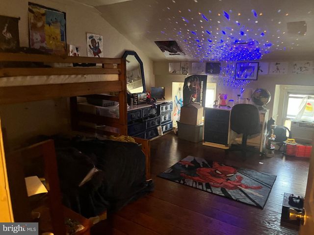 711 SWEDE ST, Norristown, PA 19401