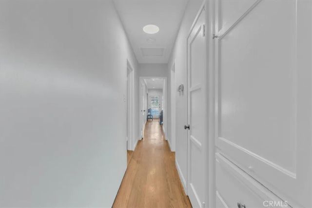 5531 Carpenter Ave, Valley Village, CA 91607