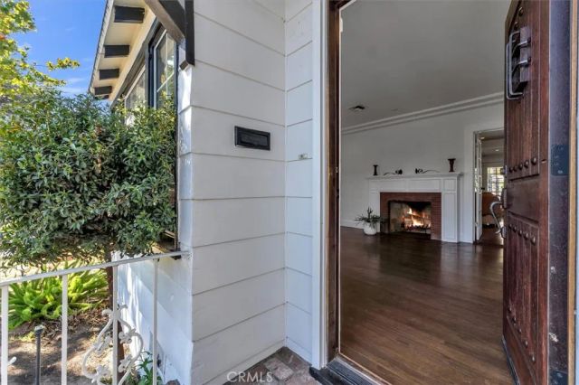 5531 Carpenter Ave, Valley Village, CA 91607
