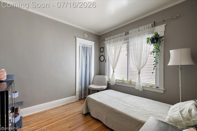 1416 W Marshall Street, Ferndale, MI 48220