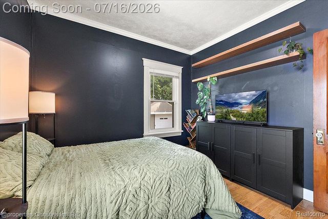 1416 W Marshall Street, Ferndale, MI 48220
