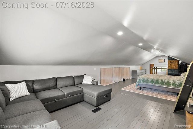 1416 W Marshall Street, Ferndale, MI 48220