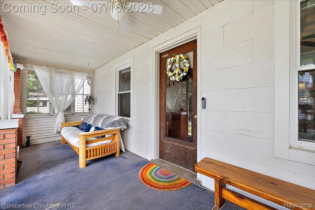 1416 W Marshall Street, Ferndale, MI 48220
